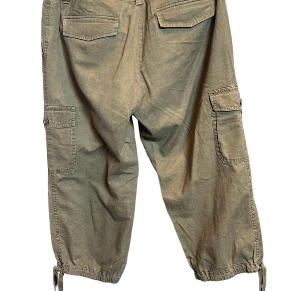 Green light weight lien and cotton blend cargo pants - Picture 5 of 8